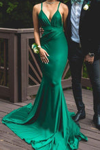 Charger l&#39;image dans la galerie, Straps Green Prom Dresses Evening Gown