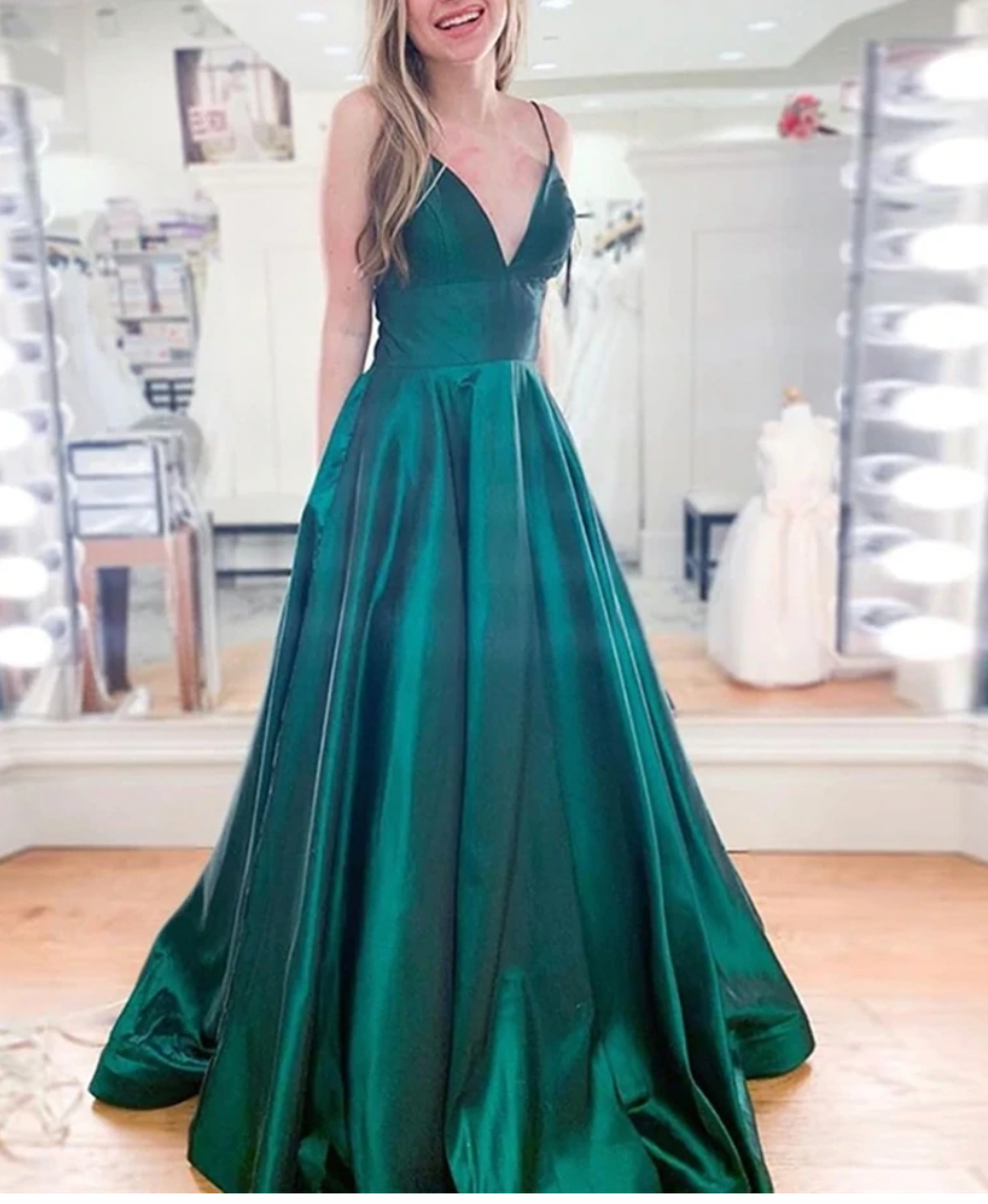 Spaghetti Straps Prom Dresses Green