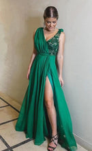 画像をギャラリービューアに読み込む, Green V Neck Prom Dresses Slit Side with Handmade Flowers on Shoulder