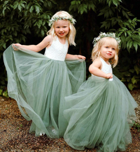 Load image into Gallery viewer, Floor Length Flower Girl Dresses Tulle