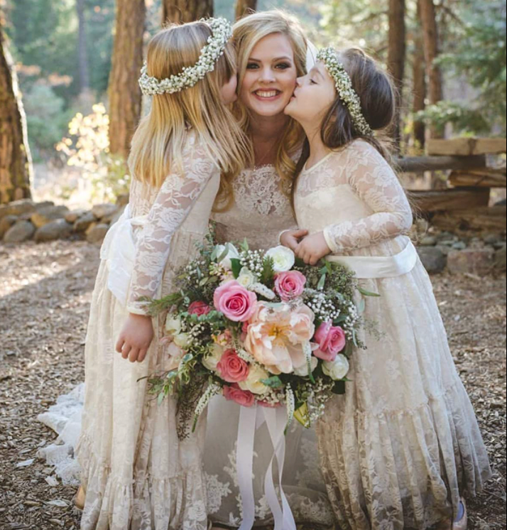 Lace White Flower Girl Dresses with Sash