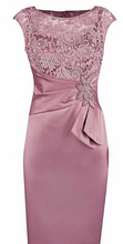 Charger l&#39;image dans la galerie, knee Length Mother of the Bride Dresses with Lace