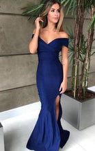 Laden Sie das Bild in den Galerie-Viewer, Off Shoulder Navy Blue Prom Dresses Slit Side