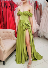 Charger l&#39;image dans la galerie, Off Shoulder Prom Dresses Slit Side