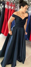 Carica l&#39;immagine nel visualizzatore di Gallery, Off Shoulder Prom Dresses Black Under 100