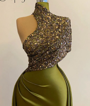 画像をギャラリービューアに読み込む, Olive Green Sheath Prom Dresses with Sequin