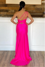 Charger l&#39;image dans la galerie, One Shoulder Fuchsia Prom Dresses High Slit