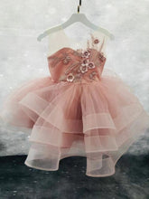 Load image into Gallery viewer, Peach Flower Girl Dresses with Handmade Flowers