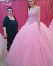 Load image into Gallery viewer, Strapless Prom Dresses Pink Tulle with Beads