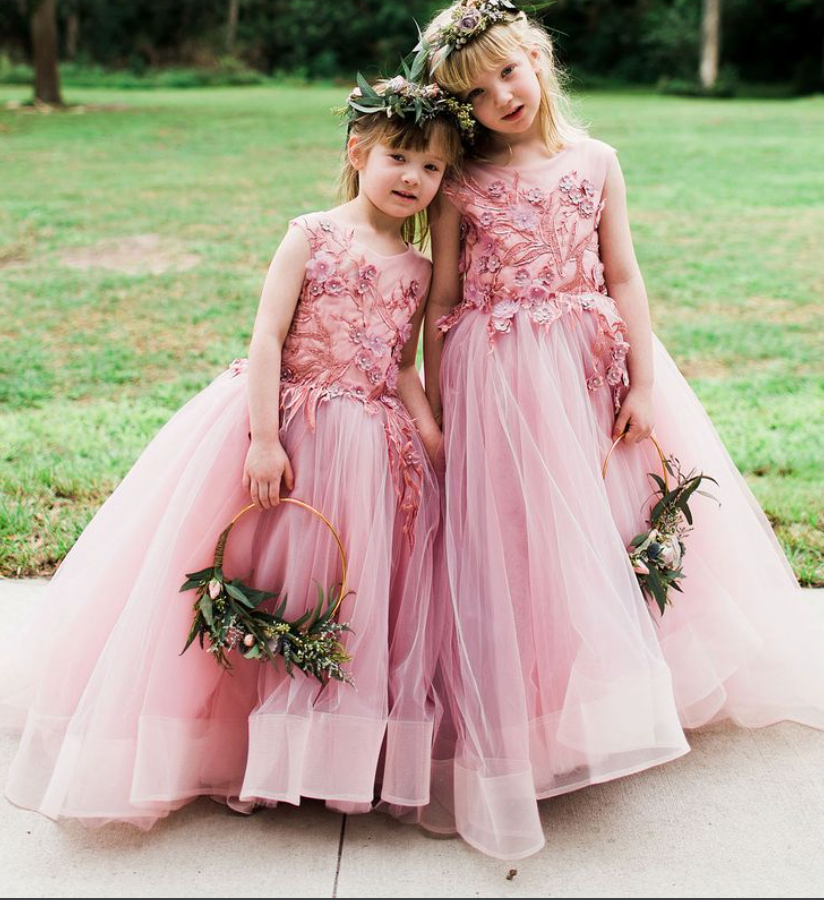 Floor Length Flower Girl Dresses with Lace Appliques