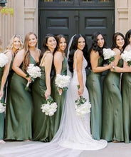 Load image into Gallery viewer, Olive Green Plus Size Bridesmaid Dresses