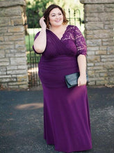 Load image into Gallery viewer, Purple V Neck Plus Size Mother of the Bride Dresses