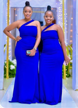 Cargar imagen en el visor de la galería, Plus Size Royal Blue Bridesmaid Dresses for Wedding Party