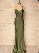 Load image into Gallery viewer, Spaghetti Straps Olive Green Prom Dresses