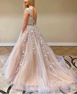 Prom Dresses with Lace Appliques Tulle