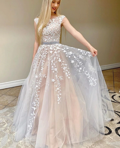 Prom Dresses with Lace Appliques Tulle