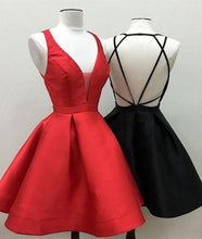 Charger l&#39;image dans la galerie, V neck Criss Cross Red/Black Homecoming Dresses