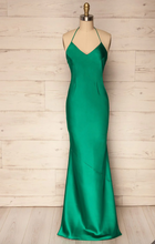 Load image into Gallery viewer, Sheath Green Prom Dresses Floor Length Criss Cross