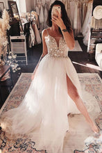 Laden Sie das Bild in den Galerie-Viewer, Spaghetti Straps Bridal Gown Wedding Dresses with Slit