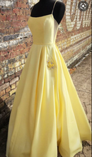 Load image into Gallery viewer, Spaghetti Straps Yellow Prom Dresses Pockets with Beading