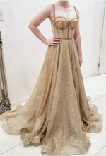 Carica l&#39;immagine nel visualizzatore di Gallery, Sparkly Prom Dresses Spaghetti Straps Floor Length