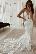 Load image into Gallery viewer, Elegant Straps Wedding Dresses Bridal Gown Lace