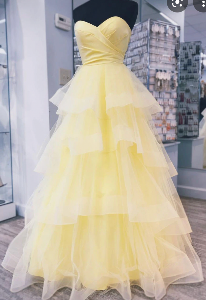 Sweetheart Yellow Prom Dresses