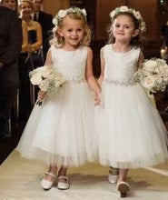 Load image into Gallery viewer, Flower Girl Dresses with Beading