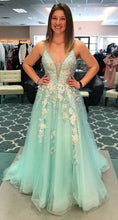 Load image into Gallery viewer, V Neck Prom Dresses Tulle with Appliques Lace