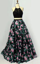 Cargar imagen en el visor de la galería, Two Piece Prom Dresses Floral Floor Length