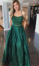 Charger l&#39;image dans la galerie, Two Piece Green Prom Dresses Criss Cross