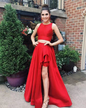 Laden Sie das Bild in den Galerie-Viewer, Two Piece Red Prom Dresses Slit Side for Women