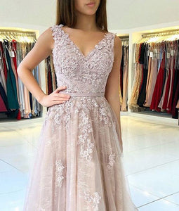 Hot Sell V Neck Long Prom Dresses with Appliques