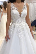 Laden Sie das Bild in den Galerie-Viewer, V Neck Wedding Dresses Bridal Gown with Appliques Flowers