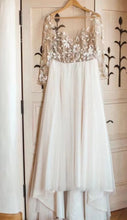 Load image into Gallery viewer, V Neck Wedding Dresses Bridal Gown with Sleeves