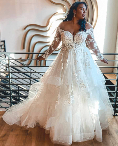 V Neck Plus Size Wedding Dresses Bridal Gown with Sleeves