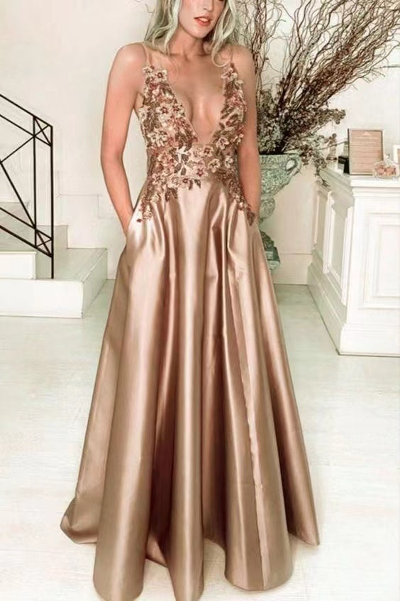 V Neck Prom Dresses with Pockets Appliques Lace