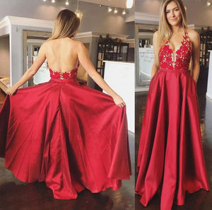 V Neck Prom Dresses Backless Evening Gown with Lace Appliques