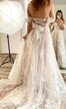 Charger l&#39;image dans la galerie, Off Shoulder Wedding Dresses Bridal Gown with Flowers Criss Cross