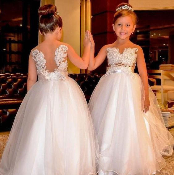 Elegant Sweep Train Flower Girl Dresses with Appliques Birthday Dresses