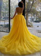 Laden Sie das Bild in den Galerie-Viewer, Spaghetti Straps Yellow Prom Dresses Tulle